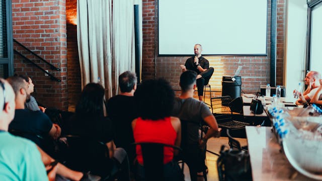 Les programmes de formation professionnelle offerts lors de séminaires spécialisés